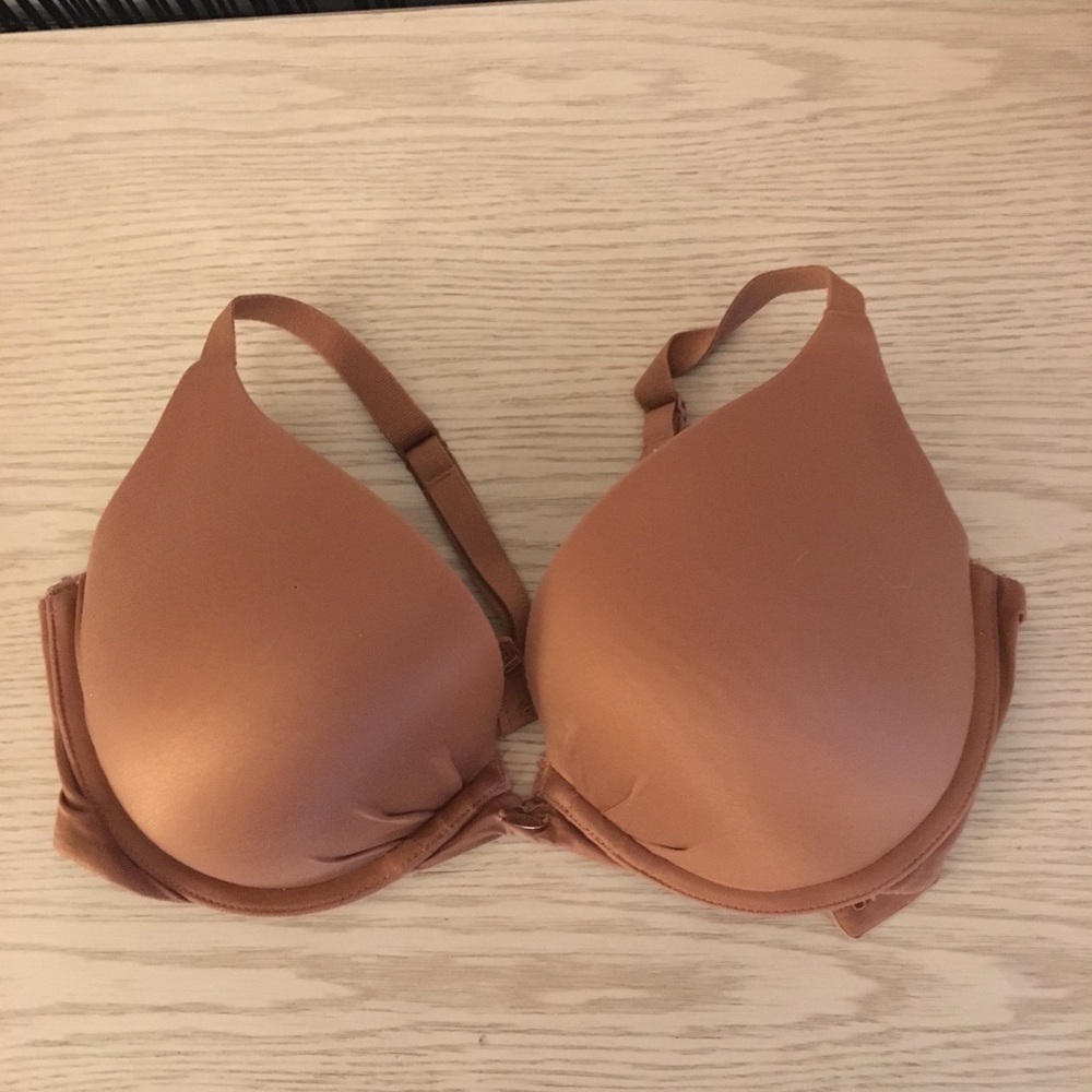 Victoria’s Secret fabulous push up bra size 34D
